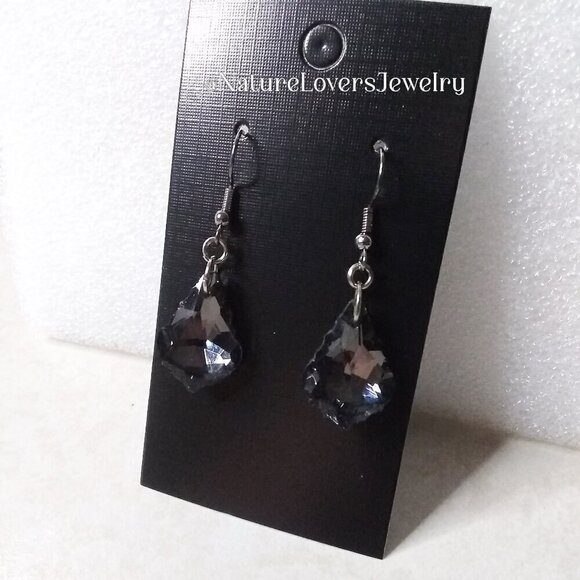 Sexy! Seductive! Decadent! Gorgeous! Festive! Black Shimmering Bling Chandeliers - Picture 7 of 12